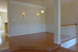 8853 Modano Pl, Fairfax, VA 22031 - Photo 9