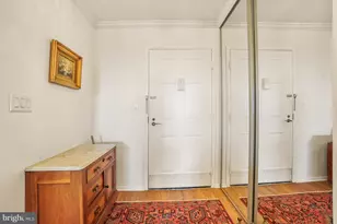 5904 Mt Eagle Dr, Alexandria, VA 22303 - Photo 5