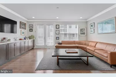 14803 Retreat Boulevard, Chantilly, VA 20151 - Photo 9