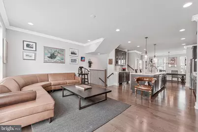 14803 Retreat Boulevard, Chantilly, VA 20151 - Photo 11