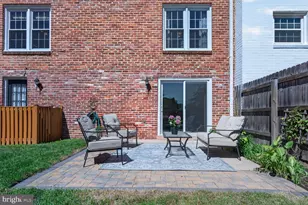 8449 Lakinhurst Ln, Springfield, VA 22152 - Photo 43