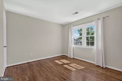 8449 Lakinhurst Lane, Springfield, VA 22152 - Photo 31