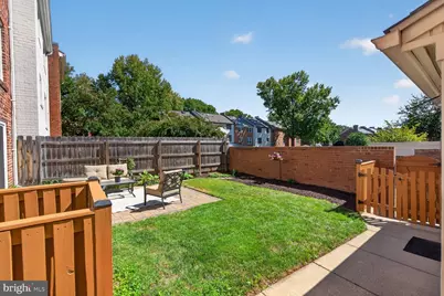 8449 Lakinhurst Lane, Springfield, VA 22152 - Photo 41