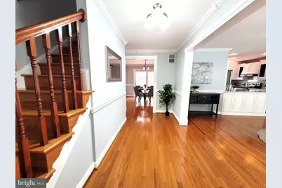 3911 Shelley Lane, Annandale, VA 22003 - Photo 5