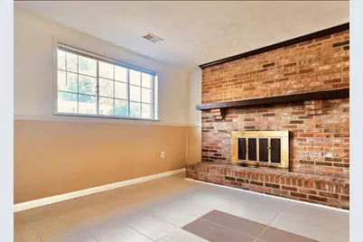 8465 Summer Breeze Lane, Springfield, VA 22153 - Photo 15