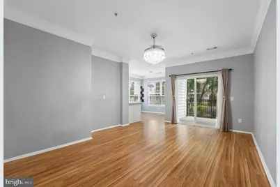 1550 Spring Gate Drive #8102, McLean, VA 22102 - Photo 3