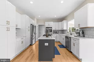 9005 Advantage Ct, Burke, VA 22015 - Photo 15