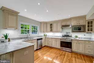 4334 Gingham Ct, Alexandria, VA 22310 - Photo 7