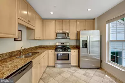 12739 Fair Crest Court #302, Fairfax, VA 22033 - Photo 11