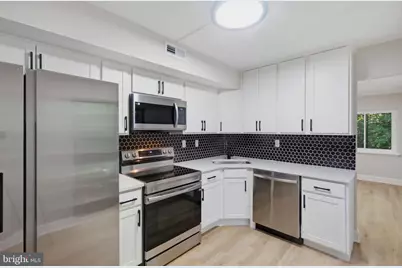 11723 Karbon Hill Court #104, Reston, VA 20191 - Photo 5