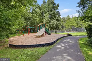 1582 Poplar Grove Dr, Reston, VA 20194 - Photo 31