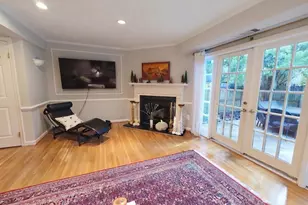 7629 Tiverton Dr, Springfield, VA 22152 - Photo 5
