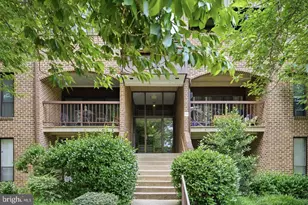 11260 Chestnut Grove Square, Reston, VA 20190 - Photo 59