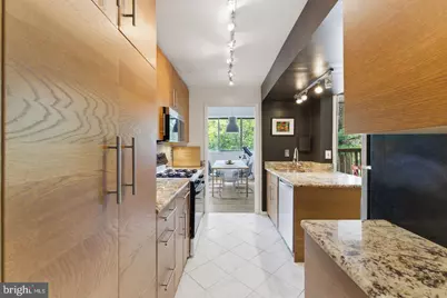 11260 Chestnut Grove Square #337, Reston, VA 20190 - Photo 21