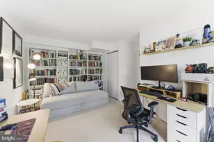 11260 Chestnut Grove Square, Reston, VA 20190 - Photo 37