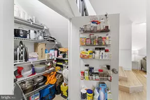 11260 Chestnut Grove Square, Reston, VA 20190 - Photo 23