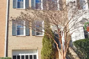 2012 Gallows Tree Ct, Vienna, VA 22182 - Photo 1