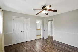 12005 Taliesin Pl, Reston, VA 20190 - Photo 9