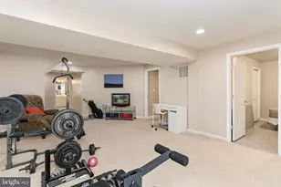 8945 Wynnefield Ct, Lorton, VA 22079 - Photo 55