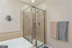 8945 Wynnefield Ct, Lorton, VA 22079 - Photo 41