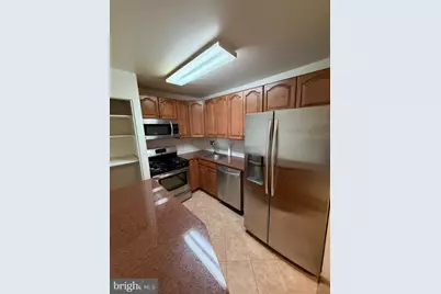 6141 Leesburg Pike #208, Falls Church, VA 22041 - Photo 9