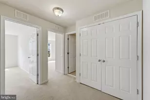 2939 Finsbury Pl, Fairfax, VA 22031 - Photo 29