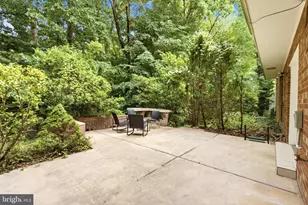 4915 Powell Rd, Fairfax, VA 22032 - Photo 9