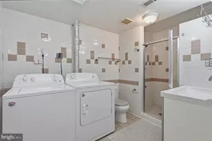 4915 Powell Rd, Fairfax, VA 22032 - Photo 19