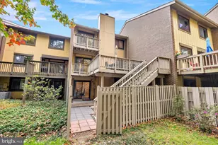 2184 Glencourse Ln, Reston, VA 20191 - Photo 29