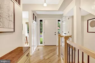 2184 Glencourse Ln, Reston, VA 20191 - Photo 3