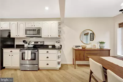 2184 Glencourse Lane, Reston, VA 20191 - Photo 5