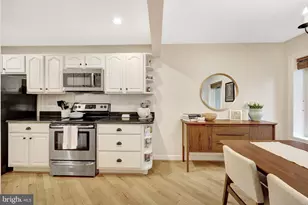 2184 Glencourse Ln, Reston, VA 20191 - Photo 5