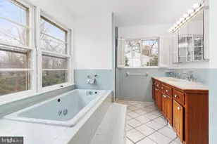 6138 Beachway Dr, Falls Church, VA 22041 - Photo 21