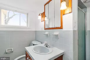 6138 Beachway Dr, Falls Church, VA 22041 - Photo 31
