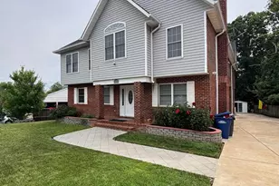 6219 Crestwood Dr, Alexandria, VA 22312 - Photo 3