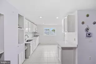6219 Crestwood Dr, Alexandria, VA 22312 - Photo 19