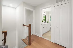 9137 Rockefeller Ln, Springfield, VA 22153 - Photo 17