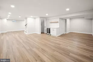 9137 Rockefeller Ln, Springfield, VA 22153 - Photo 25