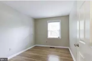 7740 Tiverton Dr, Springfield, VA 22152 - Photo 5