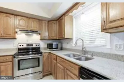 7740 Tiverton Drive, Springfield, VA 22152 - Photo 11