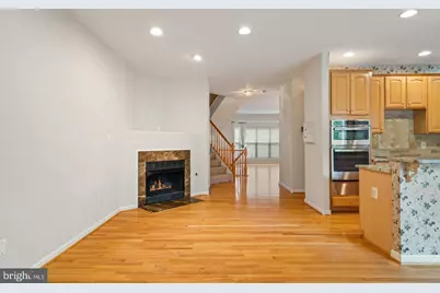 13280 Maple Creek Lane, Centreville, VA 20120 - Photo 17