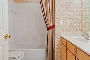 13280 Maple Creek Ln, Centreville, VA 20120 - Photo 39
