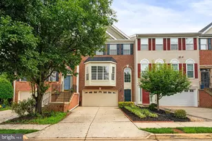 13280 Maple Creek Ln, Centreville, VA 20120 - Photo 3