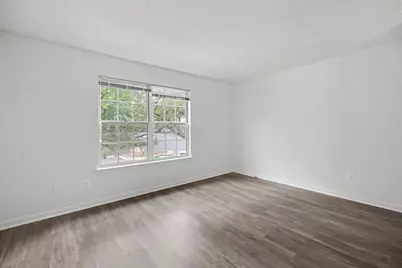 12102 Green Leaf Court #201, Fairfax, VA 22033 - Photo 15