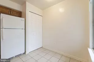 8633 Beekman Pl, Alexandria, VA 22309 - Photo 9