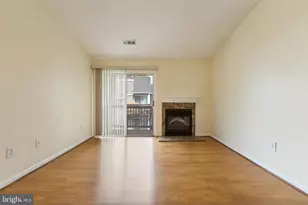 8633 Beekman Pl, Alexandria, VA 22309 - Photo 13