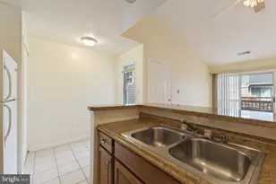 8633 Beekman Pl, Alexandria, VA 22309 - Photo 7