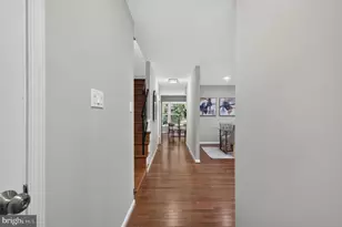 9036 Rosewall Ct, Springfield, VA 22152 - Photo 3