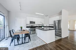 1718 Stuart Pointe Ln, Herndon, VA 20170 - Photo 19