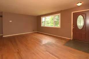 6815 Kingwood Dr, Falls Church, VA 22042 - Photo 7